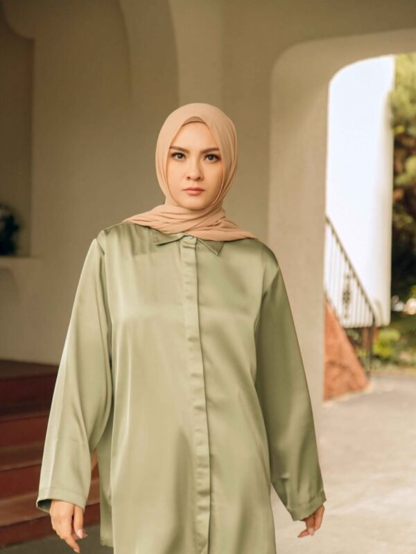 Layna Satin Top - Olive Jade0 Layna Stin Top-Olive Jade